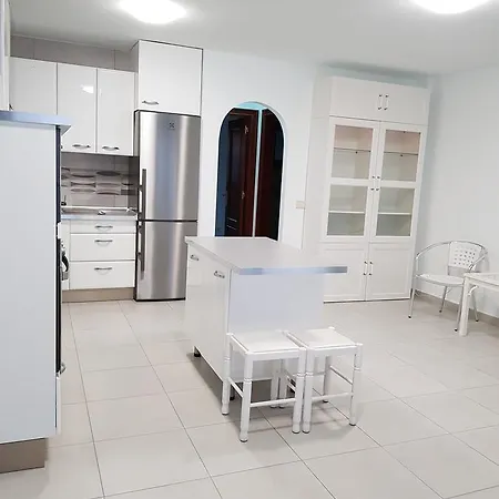 Neu Renovierte Ferienwohnung - #92729 *